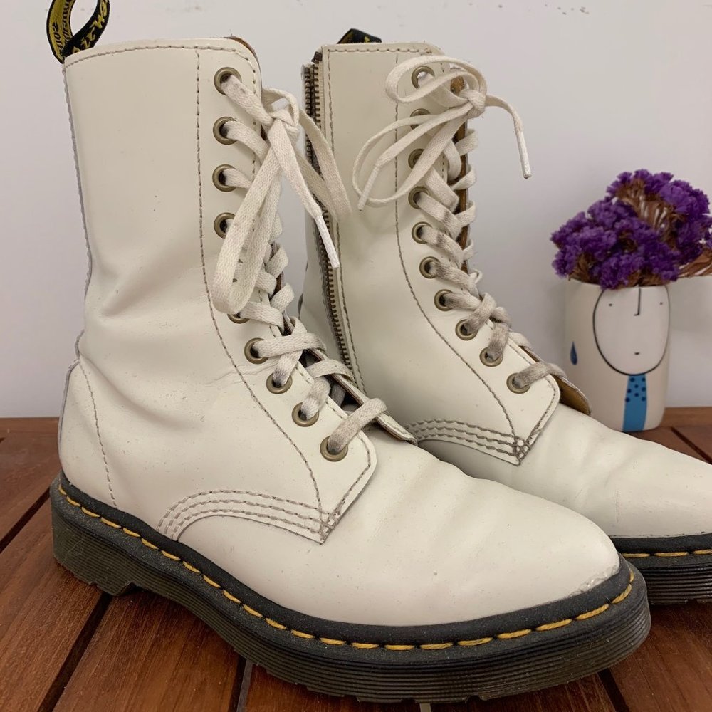 Dr. Martens White Combat Boots Size EU36/US5